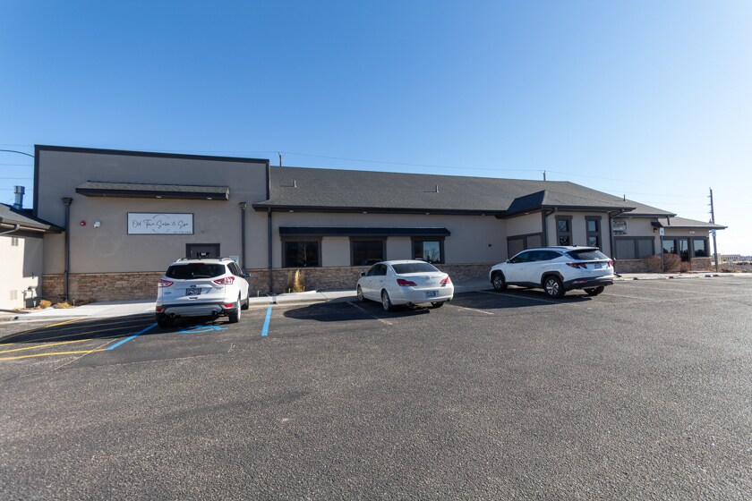 More Photos Of 1121 Old Town Ln, Cheyenne Storefront Retail Office For Sale