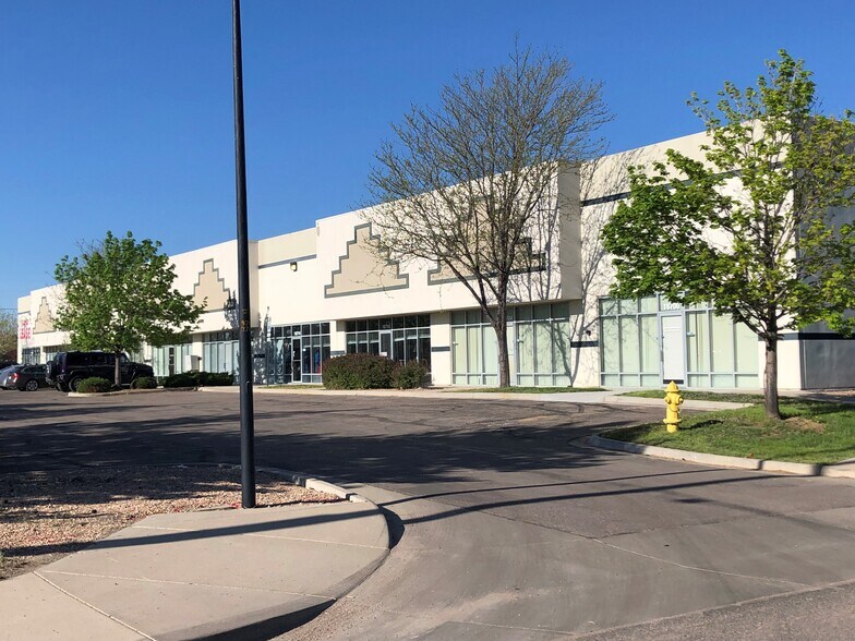 Primary Photo Of 16608-16698 E 2nd Ave, Aurora Light Manufacturing For Lease