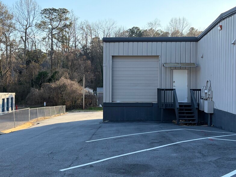 More Photos Of 139 New Hope Rd, Lawrenceville Warehouse For Sale
