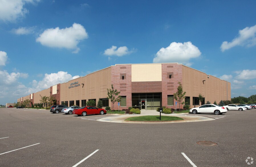 More Photos Of 3787 95th Ave NE, Blaine Light Distribution For Lease