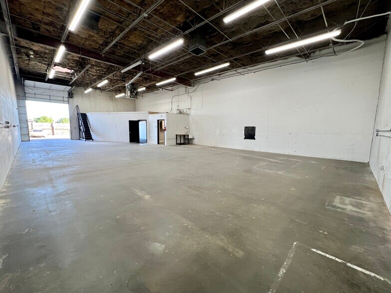 More Photos Of 6340 W 56th Ave, Arvada Warehouse For Lease