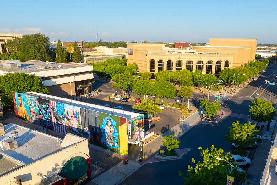 More Photos Of 918 10th St, Modesto Storefront Retail Office For Sale