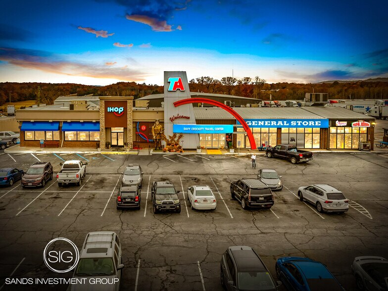 Primary Photo Of 195 Van Hill Rd, Greeneville Convenience Store For Sale