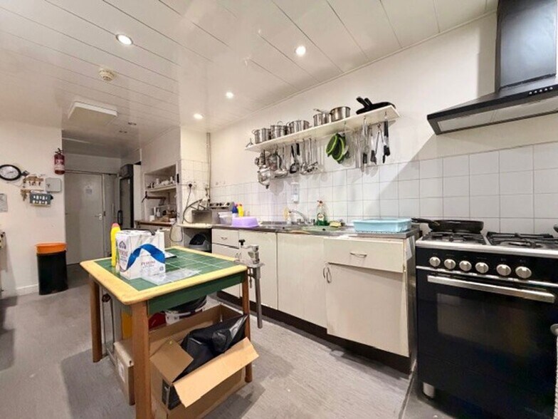 More Photos Of 20-22 Holmfield Rd, Blackpool Hotel For Sale