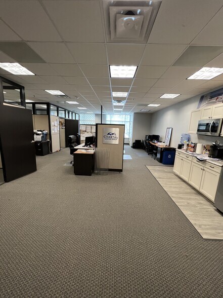 More Photos Of 909 Ridgebrook Rd, Sparks Medical For Lease