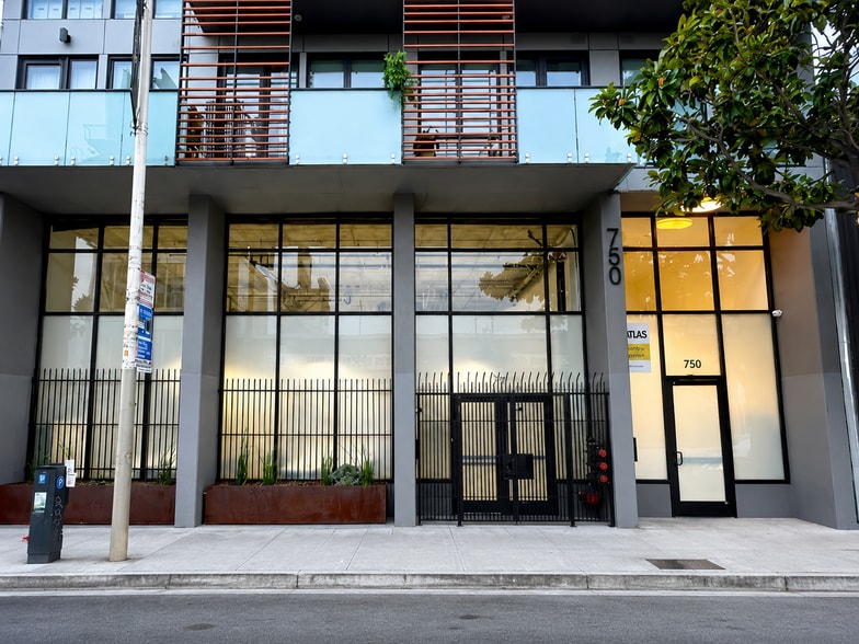 Primary Photo Of 750 Harrison St, San Francisco Apartments For Lease
