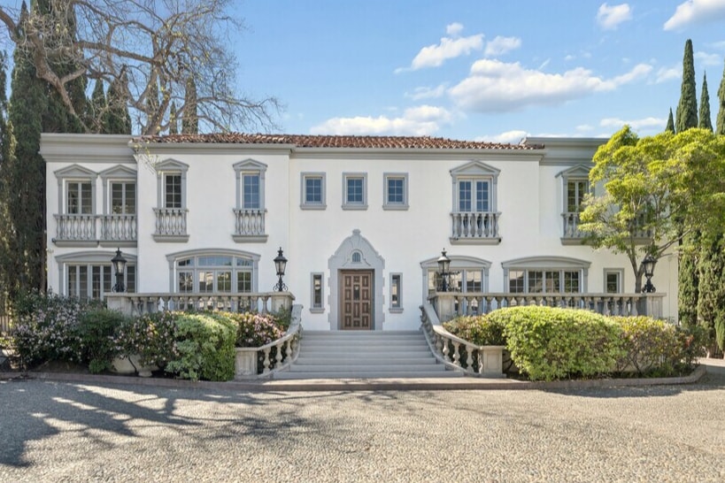 Primary Photo Of 4526 Wilshire Blvd, Los Angeles Office Residential For Sale