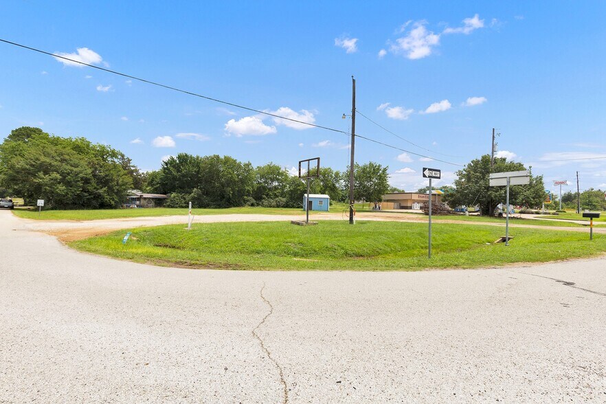 More Photos Of 320 Doctor M Roper Pky N, Bullard Land For Sale