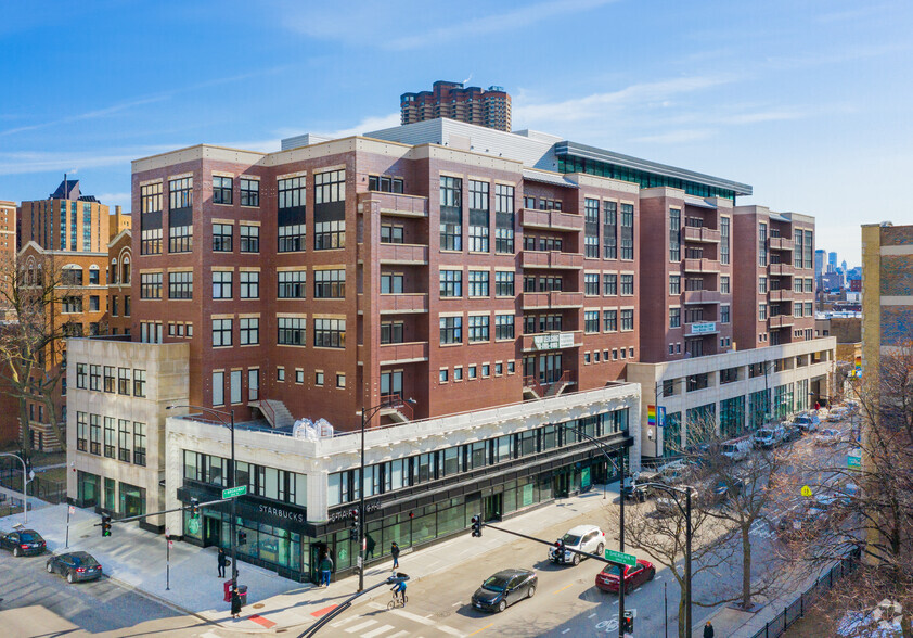 Primary Photo Of 3833 N Broadway St, Chicago Apartments For Lease