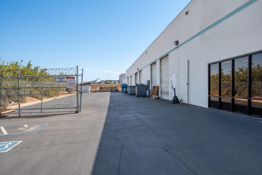 More Photos Of 1370 Armorlite Dr, San Marcos Manufacturing For Sale