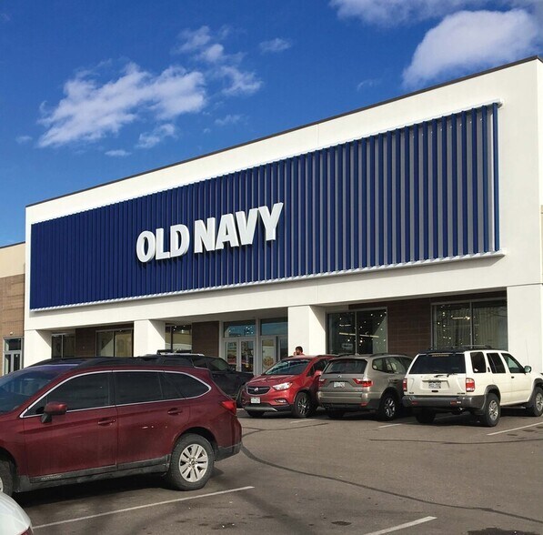 More Photos Of 1550 S Colorado Blvd, Denver Unknown For Lease