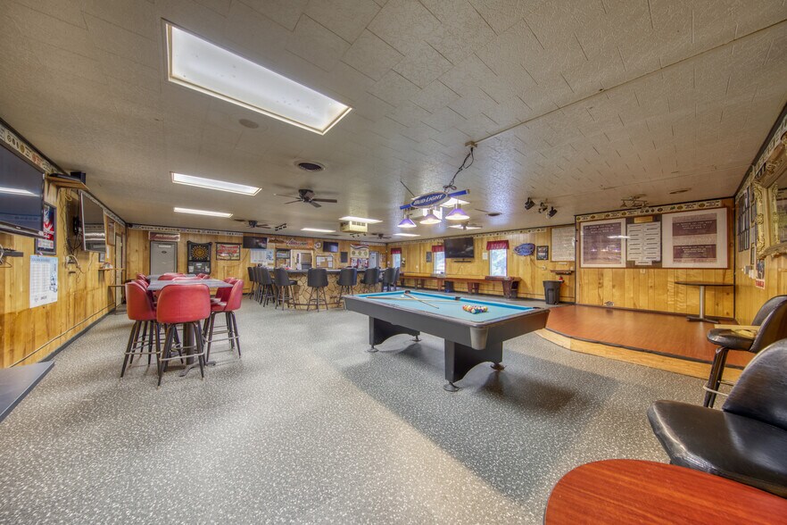 More Photos Of 10769 W Lee Hwy, Loudon Loft Creative Space For Sale