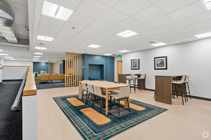 More Photos Of 2815 2nd Ave, Seattle Office For Sale
