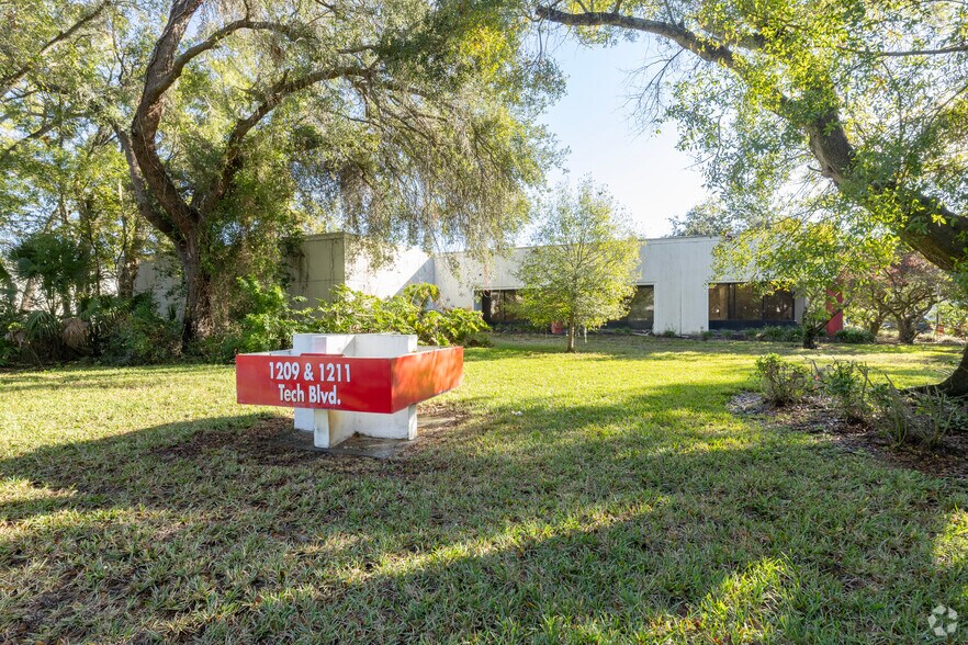 More Photos Of 1211 Tech Blvd, Tampa Manufacturing For Lease