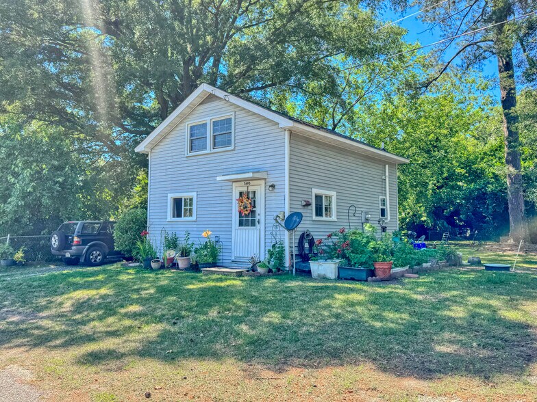 More Photos Of , Gloucester Point Multifamily For Sale