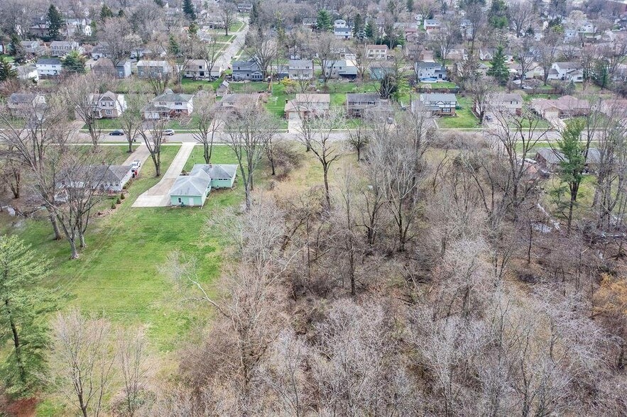 More Photos Of 132-136 Highland Ave, Worthington Land For Sale