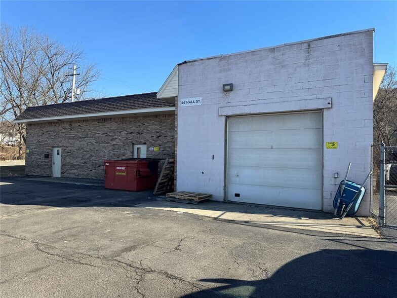 More Photos Of 46 Hall St, Binghamton Office For Sale