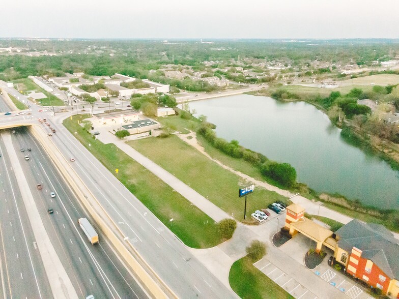 More Photos Of 5540 NE Loop 820, Haltom City Land For Sale