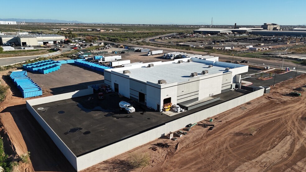 More Photos Of 11244 E Pecos Rd, Mesa Distribution For Sale