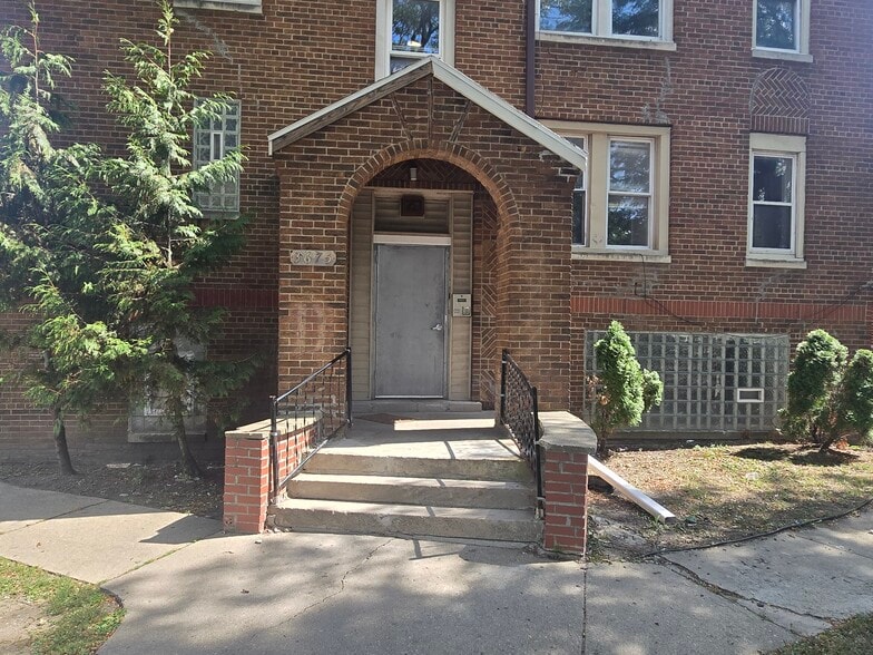 More Photos Of 3675 Oakman Blvd, Detroit Apartments For Sale