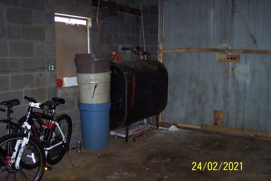 More Photos Of 805 Terryville Ave, Bristol Storefront Retail Office For Sale