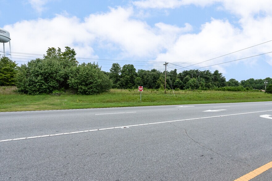 More Photos Of 3406 US Hwy 220, Madison Land For Lease