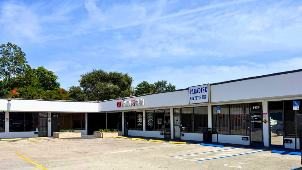 Primary Photo Of 5100-5130 S State Road 7, Fort Lauderdale General Retail For Lease