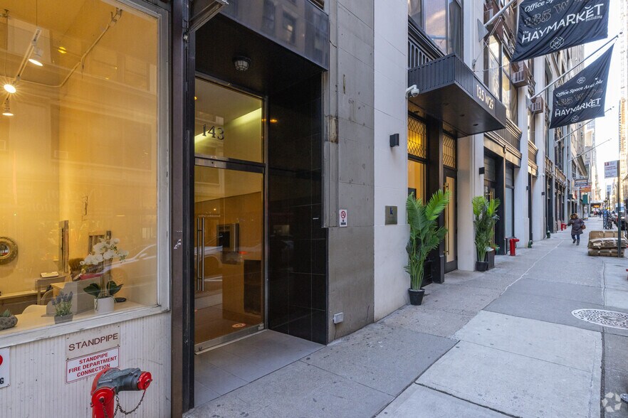 More Photos Of 143 W 29th St, New York Loft Creative Space For Lease