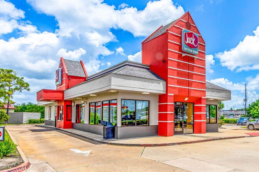 Primary Photo Of 2702 Reid Blvd, Pearland Fast Food For Sale
