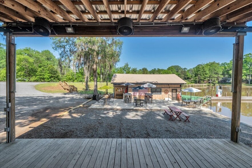 More Photos Of 3077 Lamar Rd, Cobb Restaurant For Sale