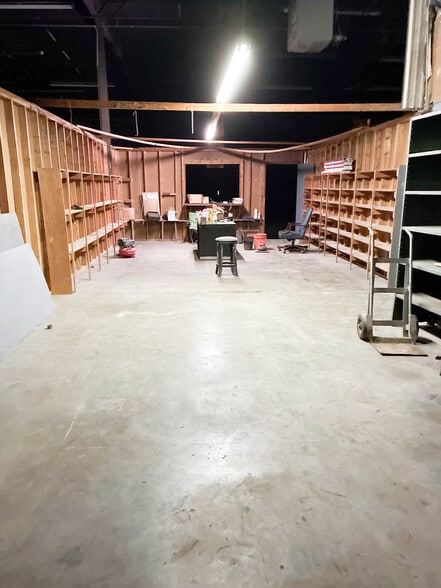 More Photos Of 3801 SE 22nd Ave, Amarillo Warehouse For Sale