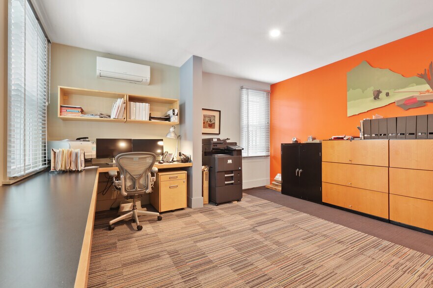 More Photos Of 1019 Cathedral St, Baltimore Office Residential For Sale