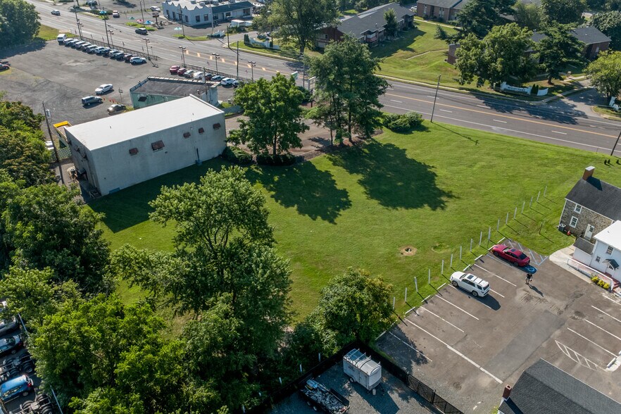 More Photos Of 329 Lincoln Hwy, Fairless Hills Warehouse For Sale