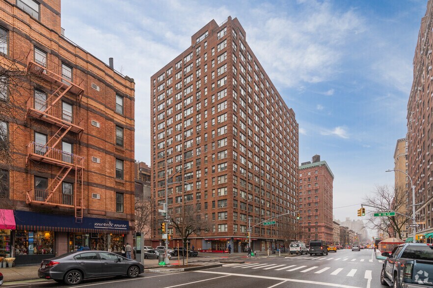 More Photos Of 380 Amsterdam Ave, New York Multifamily For Sale