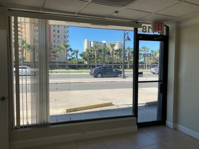 More Photos Of 3418 N Ocean Blvd, Fort Lauderdale Storefront Retail Office For Lease