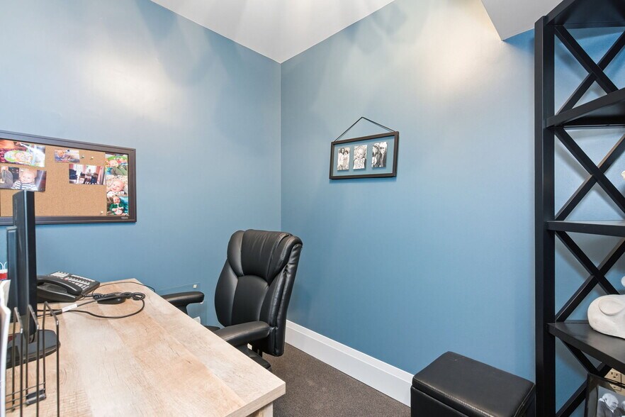 More Photos Of 169 Elizabeth St, Midland Industrial For Sale