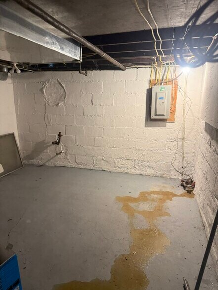 More Photos Of 2480 Deming Ave, Columbus Multifamily For Sale