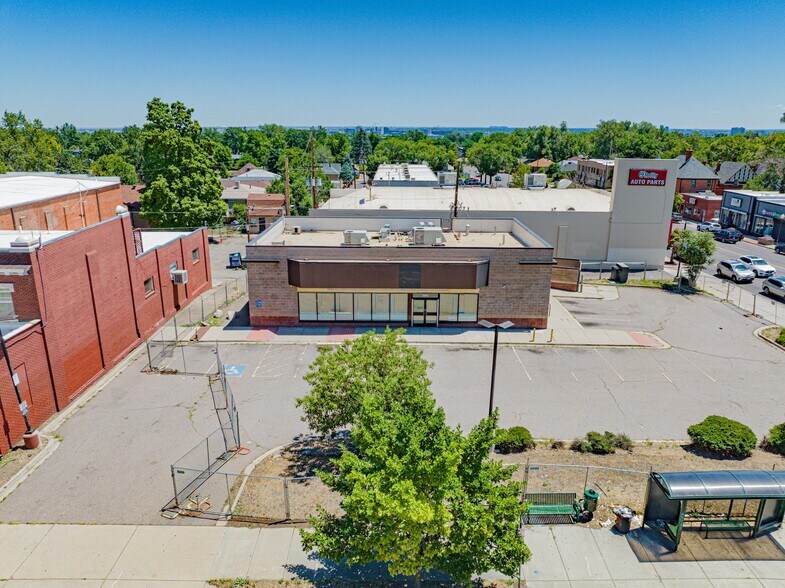 More Photos Of 3810 Federal Blvd, Denver Convenience Store For Lease