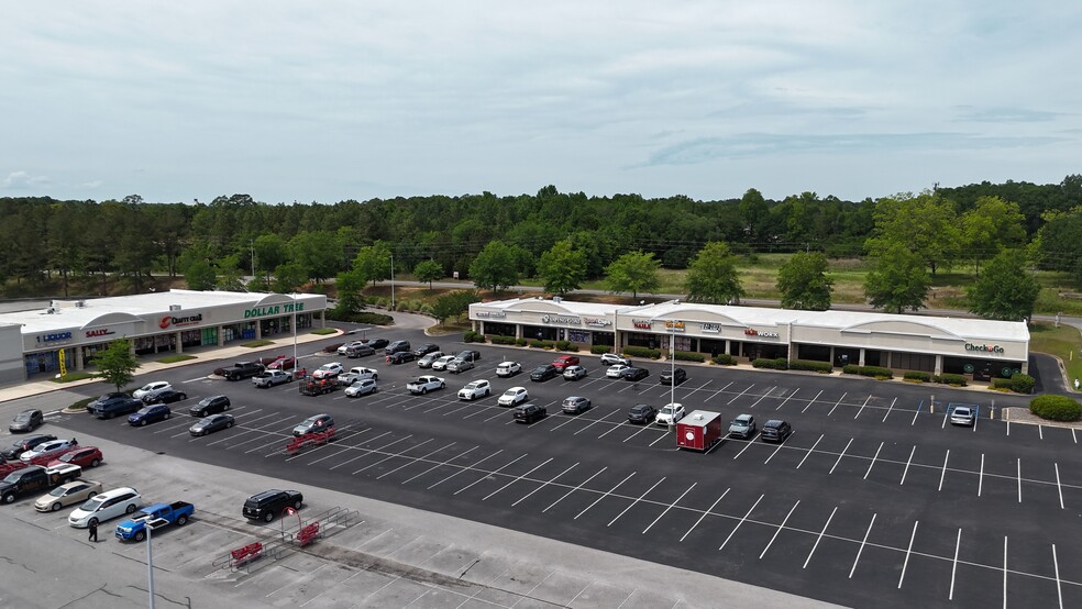 More Photos Of 740 S Schillinger Rd, Mobile Unknown For Lease