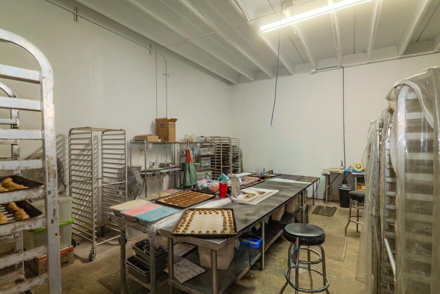 More Photos Of 1785 NW 21st Ter, Miami Warehouse For Sale