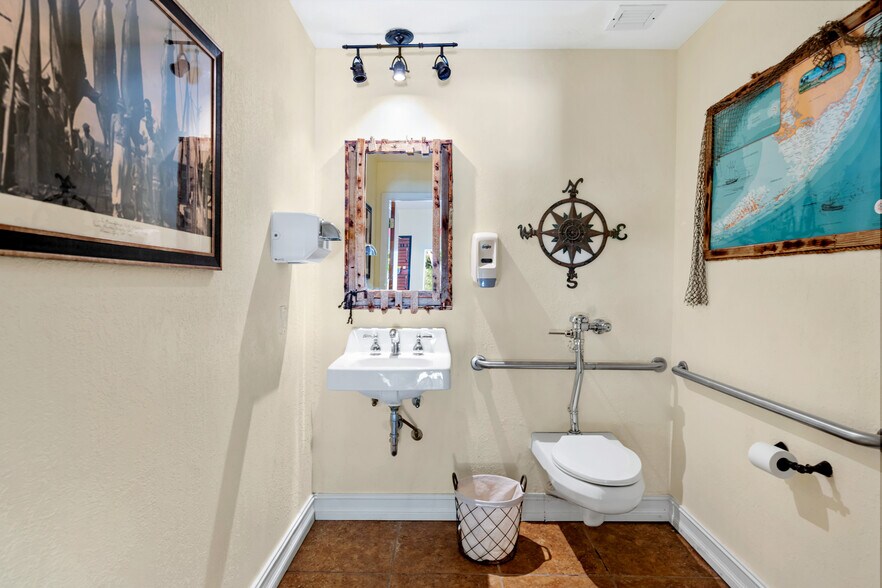 More Photos Of 102970 Overseas Hwy, Key Largo Storefront Retail Office For Sale