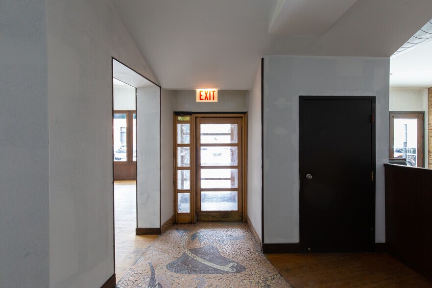 More Photos Of 1935 N Sedgwick St, Chicago Apartments For Lease