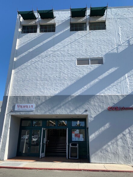 More Photos Of 1109-1115 State St, Santa Barbara General Retail For Lease