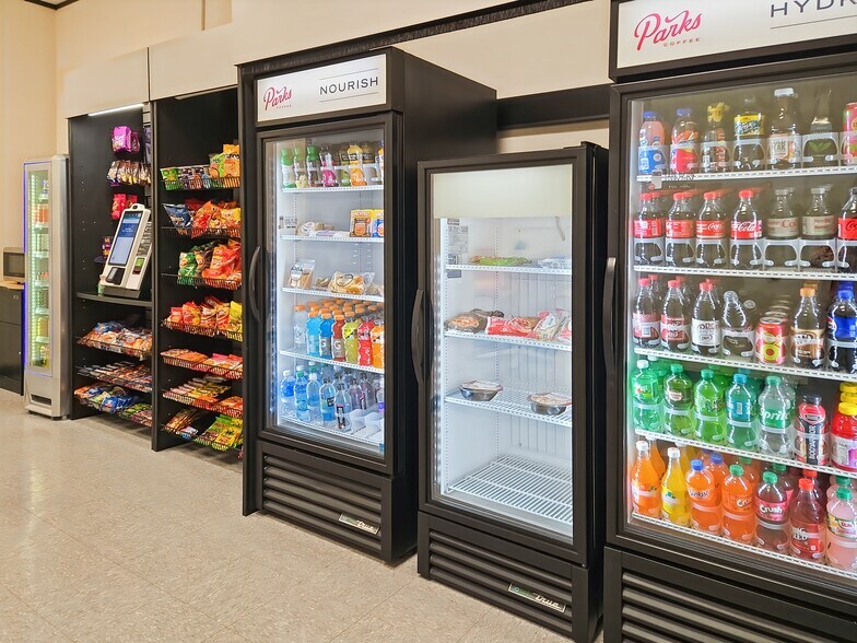 More Photos Of 3663 N Sam Houston Pky E, Houston Coworking Space