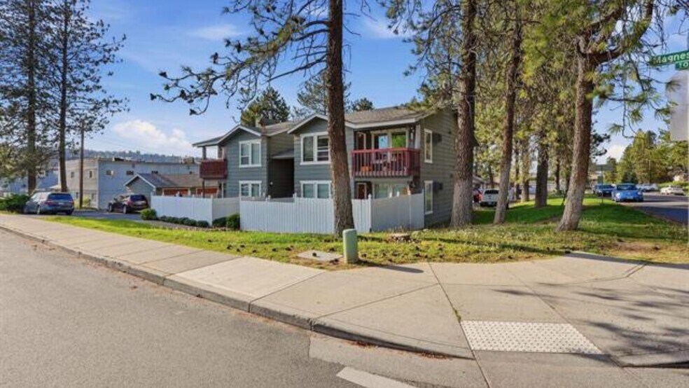 More Photos Of 8705 N Colton St, Spokane Apartments For Sale