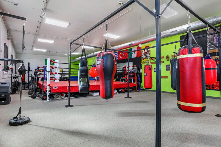 More Photos Of 510 2nd Ave S, Twin Falls General Retail For Lease