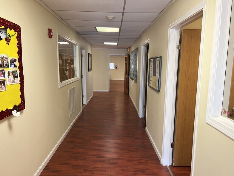 More Photos Of 1980 Buford Hwy, Buford Freestanding For Sale