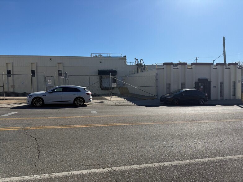 More Photos Of 4001 N American St, Philadelphia Warehouse For Lease