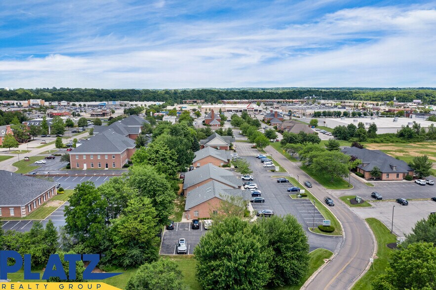 More Photos Of 900 Trailwood Dr, Youngstown Office For Sale