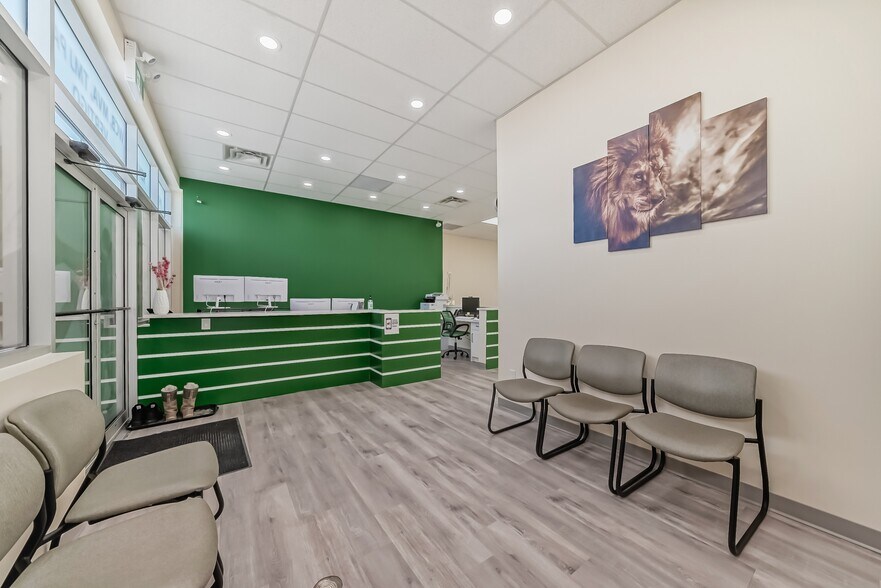 More Photos Of 2255 32 St NE, Calgary Storefront Retail Office For Sale